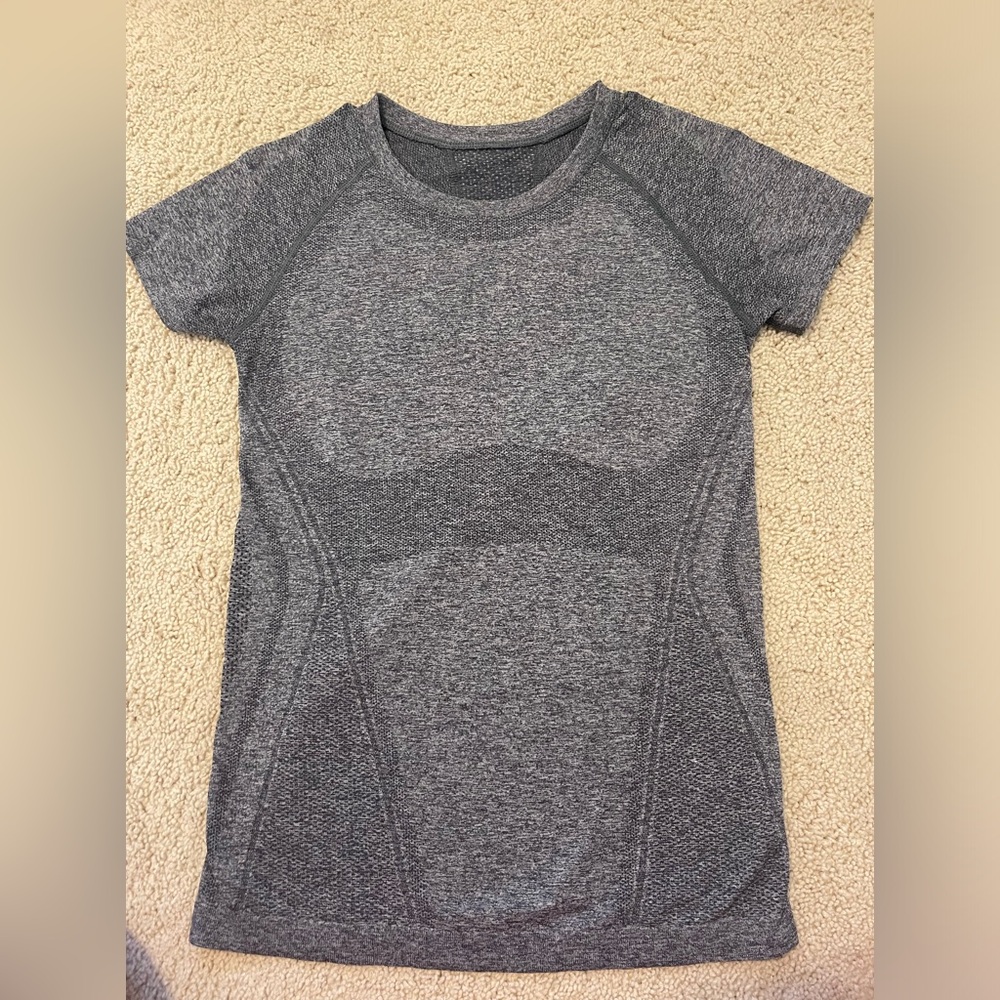 Athleta Momentum Seamless Tee Heather Gray